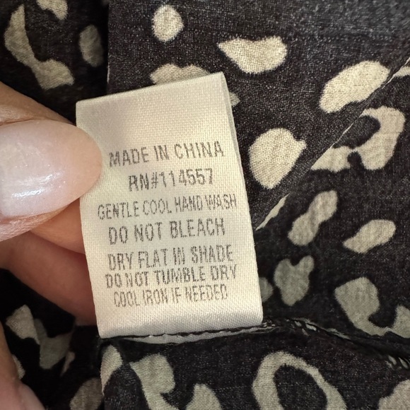 THML embroidered “The Perfect Timing” shift top size small - Picture 10 of 10